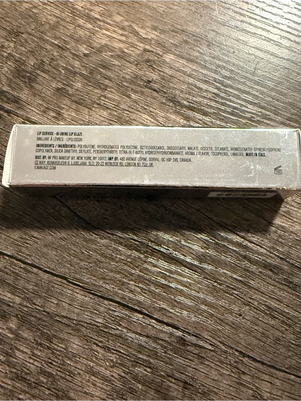 Il Makiage Lip Service Hi-Shine Lip Glaze - Petty Crimes